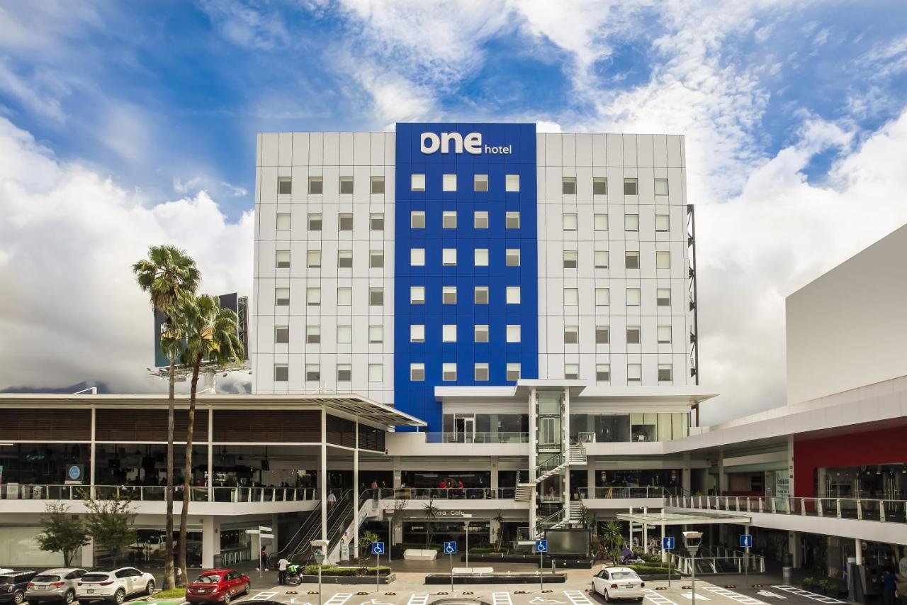 One Monterrey Tecnologico Hotel Exterior photo